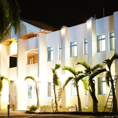 Hotel Super White T'ai-tung Exterior foto