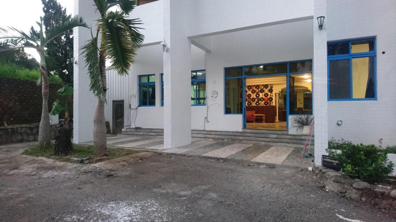 Hotel Super White T'ai-tung Exterior foto