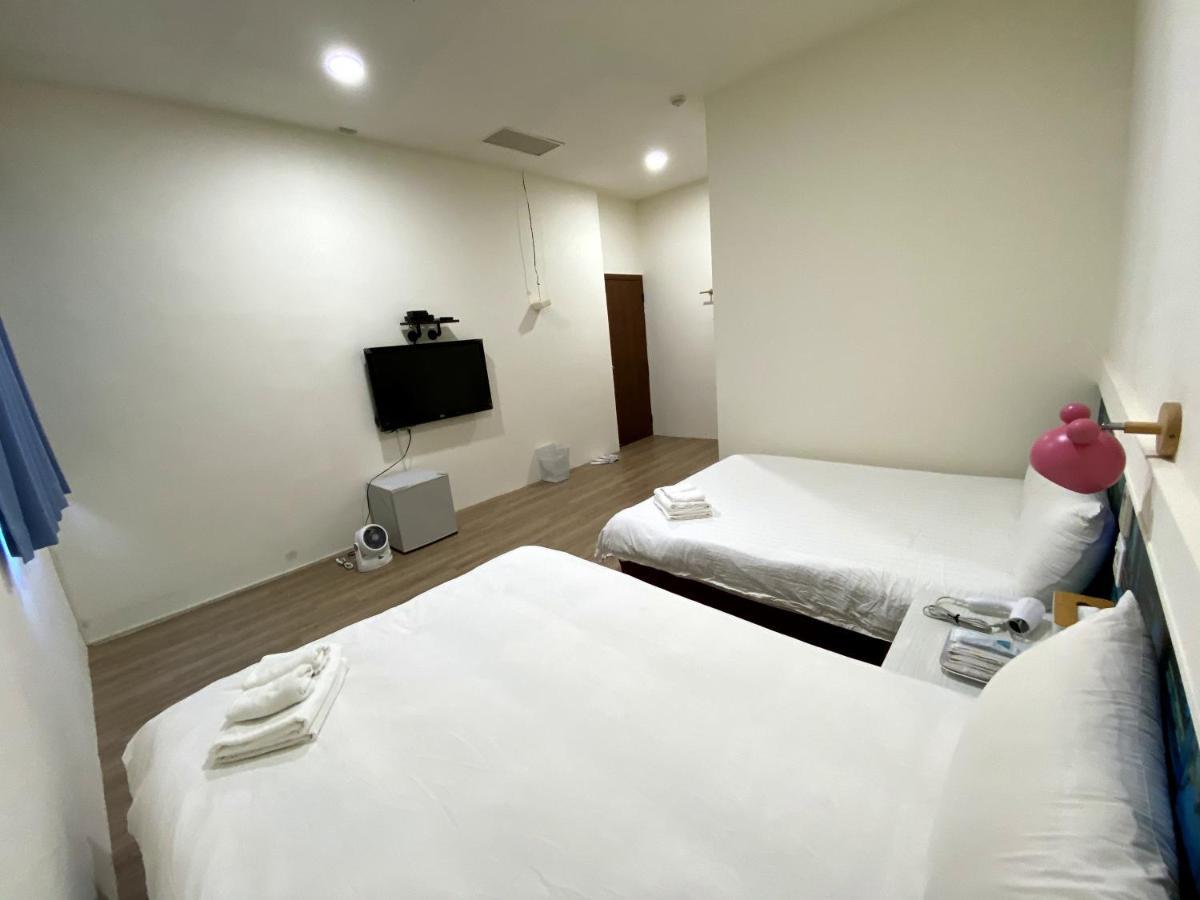 Hotel Super White T'ai-tung Exterior foto